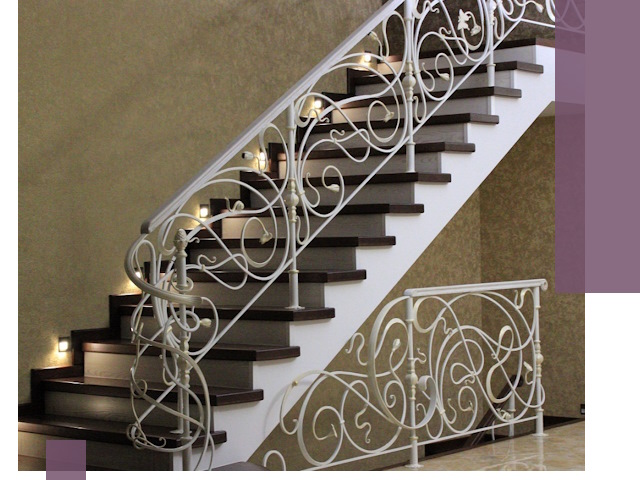 Кованые лестницы под ключ в Кстове — изготовление и монтаж