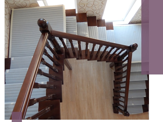 П-образные лестницы под ключ в Кстове — изготовление и монтаж