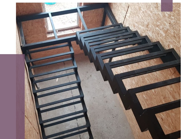 Демонтаж лестниц на металлокаркасе в Кстове от 7332 руб. за м²