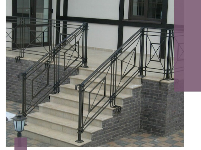 Перила для крыльца в Кстове — монтаж, изготовление и установка