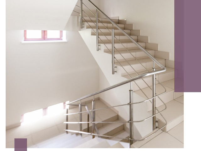 Установка и замена перил в подъезде в Кстове